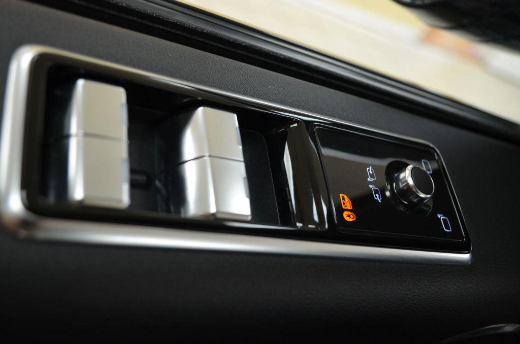 used 2019 Land Rover Range Rover car, priced at $29,991