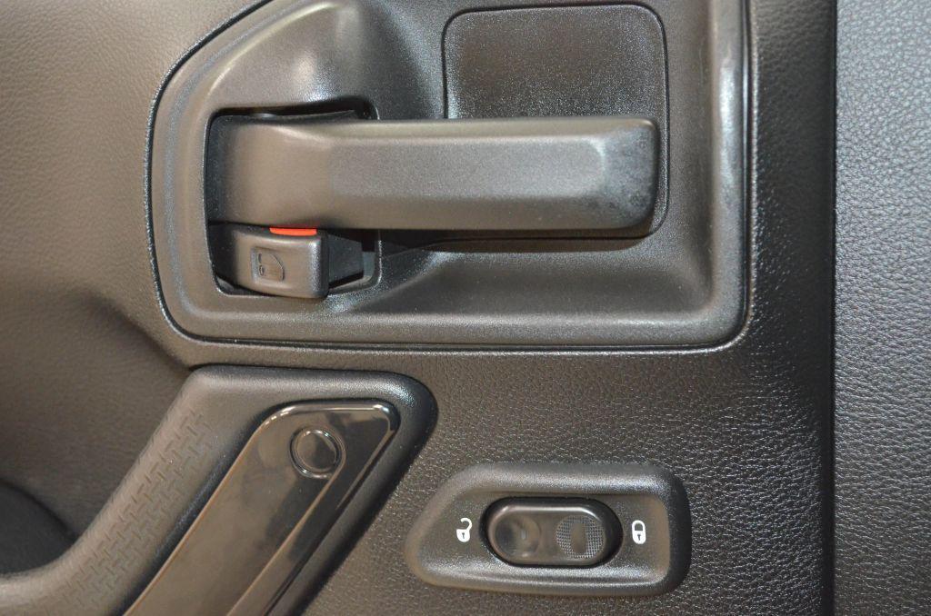 used 2014 Jeep Wrangler Unlimited car, priced at $15,991