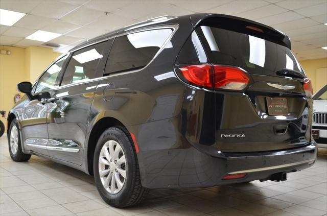 used 2018 Chrysler Pacifica car, priced at $10,991