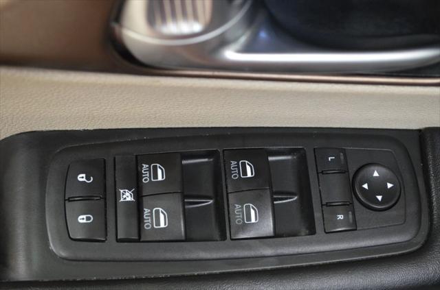 used 2018 Chrysler Pacifica car, priced at $10,991