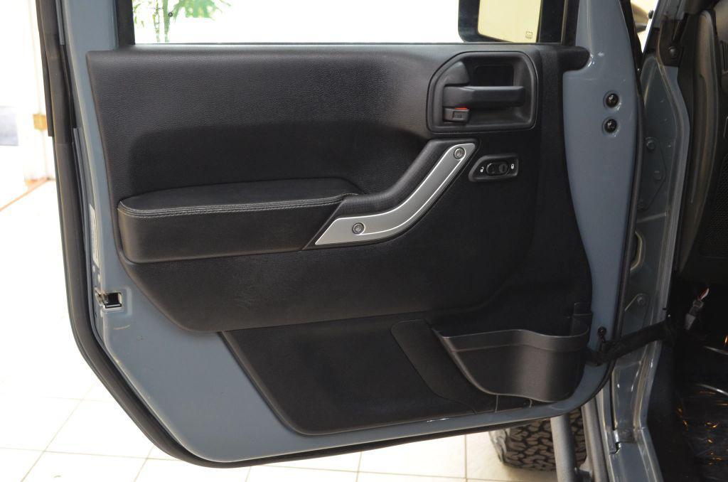 used 2015 Jeep Wrangler Unlimited car, priced at $20,991