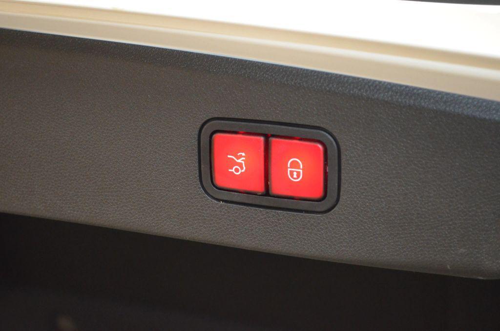 used 2014 Mercedes-Benz E-Class car, priced at $15,741