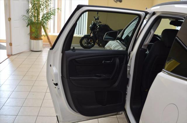 used 2013 Chevrolet Traverse car, priced at $8,741