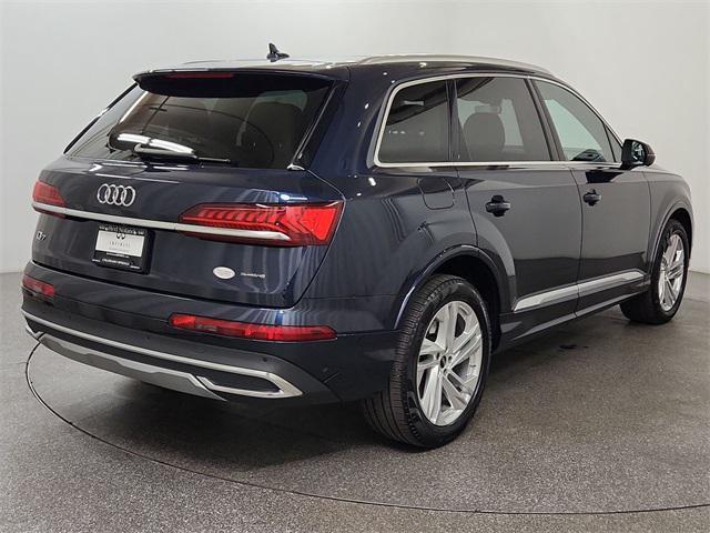 used 2024 Audi Q7 car, priced at $52,489
