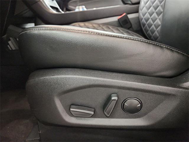 used 2024 Ford Edge car, priced at $32,989