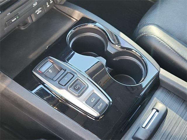 used 2017 Honda Pilot car, priced at $19,899