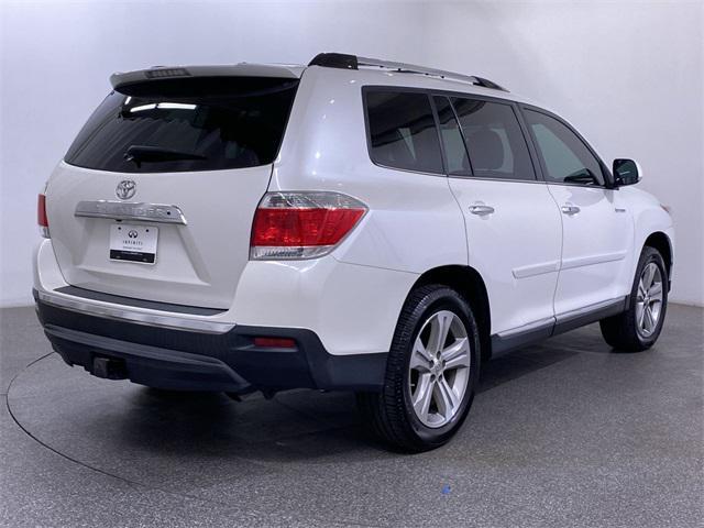 used 2013 Toyota Highlander car, priced at $17,298