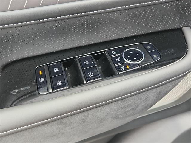 new 2026 INFINITI QX80 car, priced at $108,609