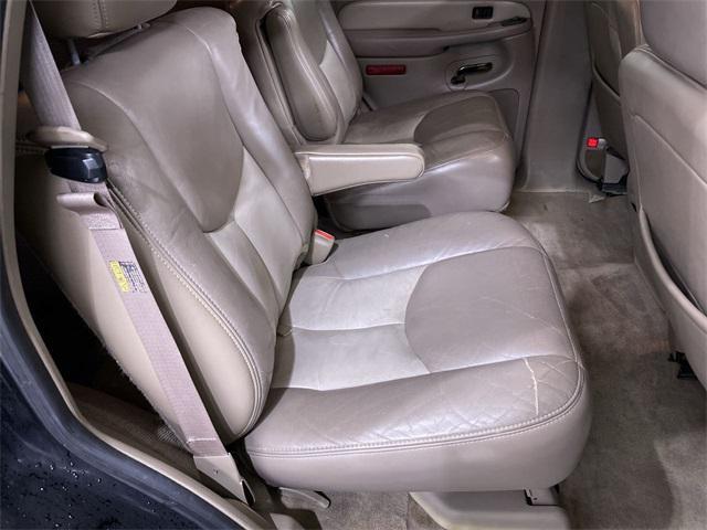 used 2004 GMC Yukon car, priced at $7,500