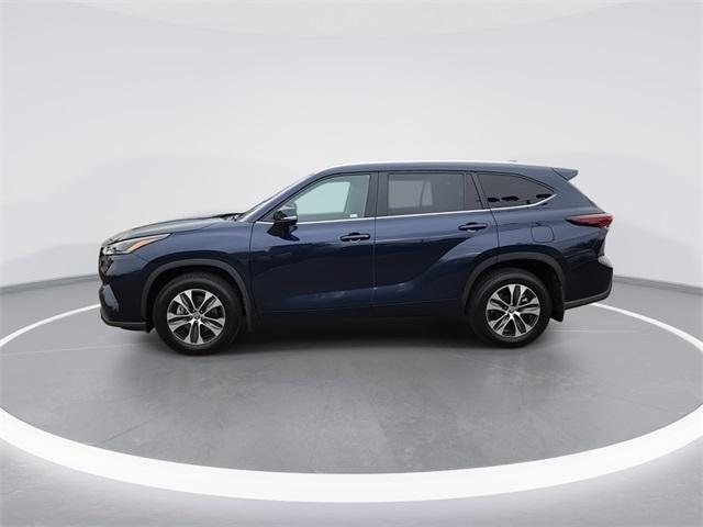 used 2024 Toyota Highlander car, priced at $42,078