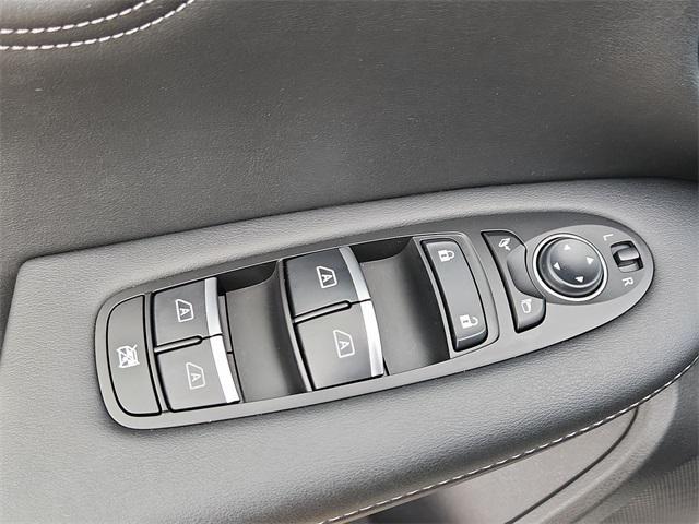 used 2025 INFINITI QX55 car, priced at $43,678