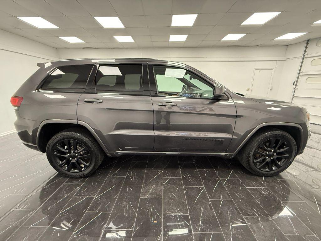 used 2018 Jeep Grand Cherokee car, priced at $12,995
