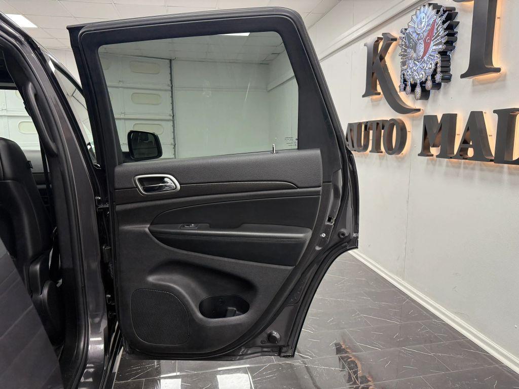 used 2018 Jeep Grand Cherokee car, priced at $12,995