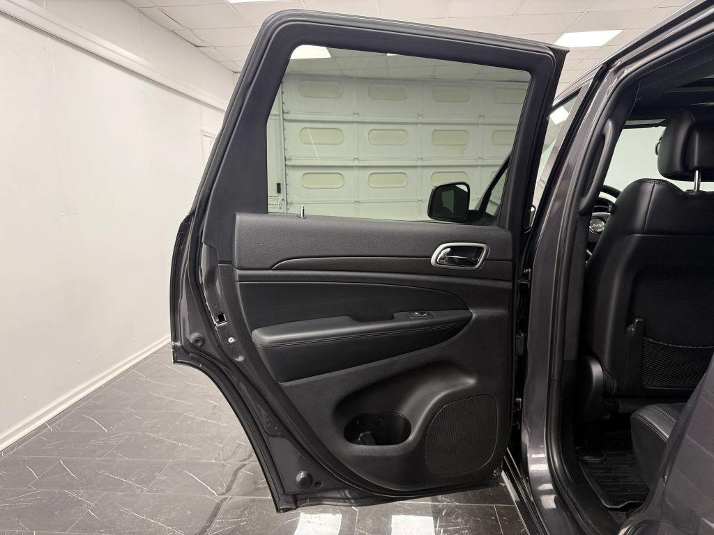 used 2018 Jeep Grand Cherokee car, priced at $12,995