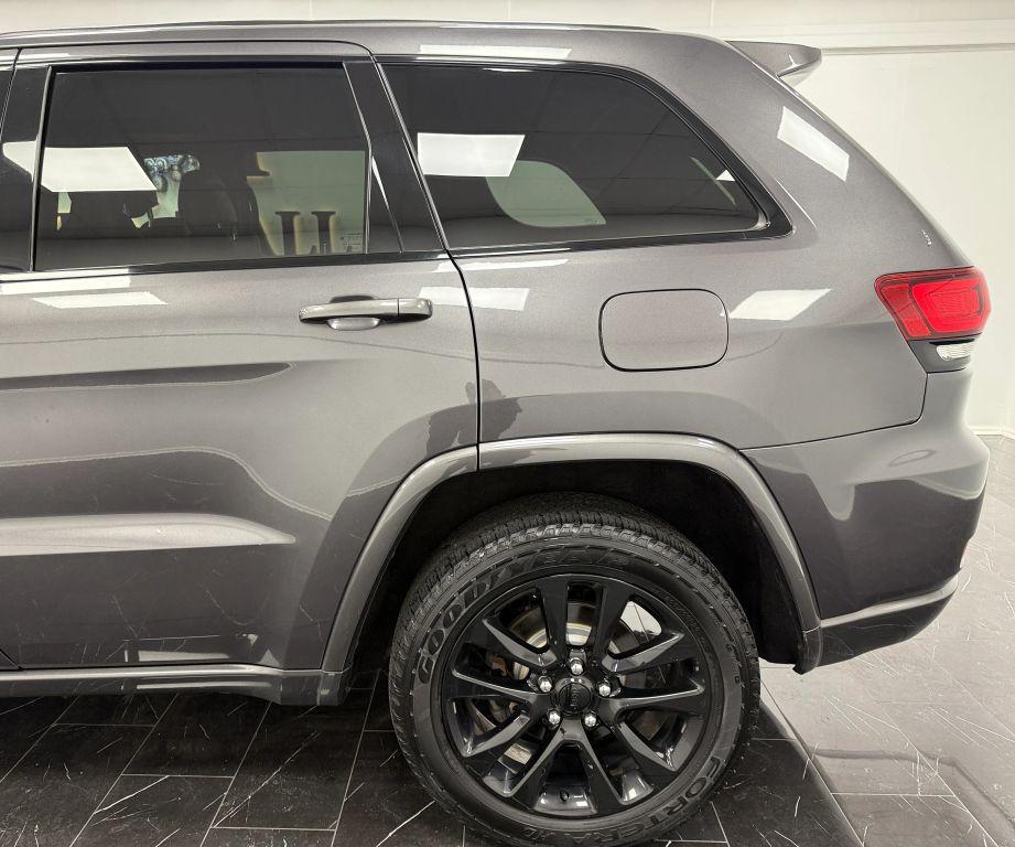 used 2018 Jeep Grand Cherokee car, priced at $12,995