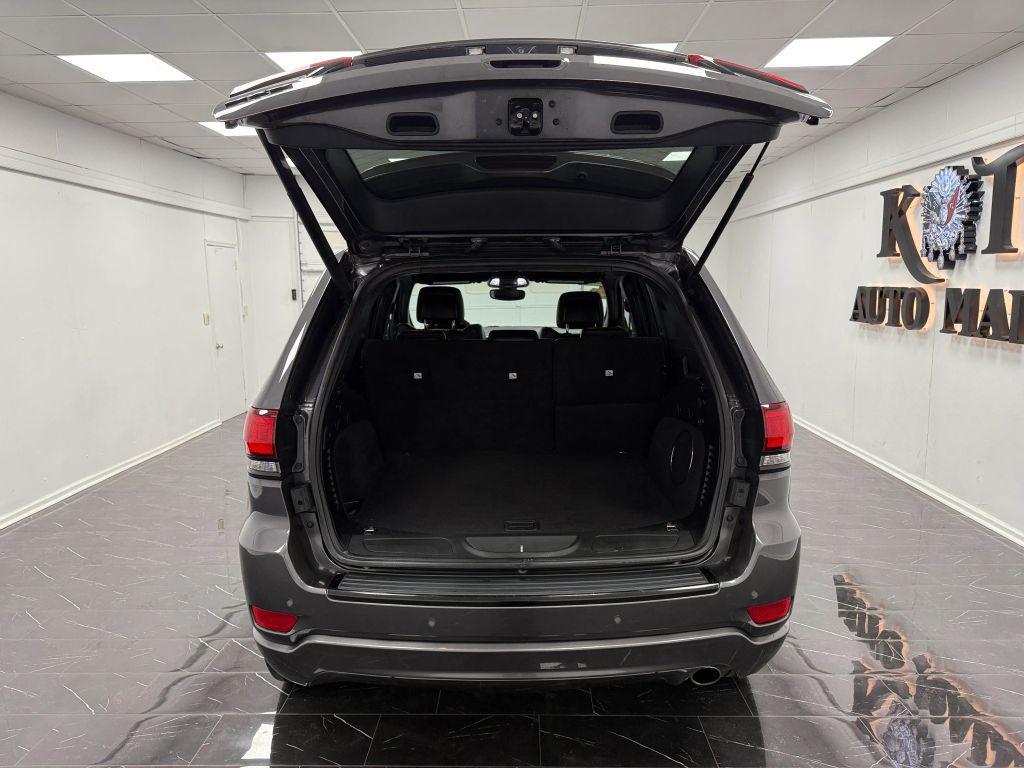 used 2018 Jeep Grand Cherokee car, priced at $12,995