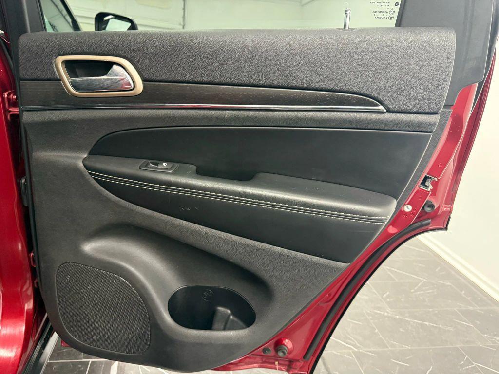 used 2015 Jeep Grand Cherokee car, priced at $8,495