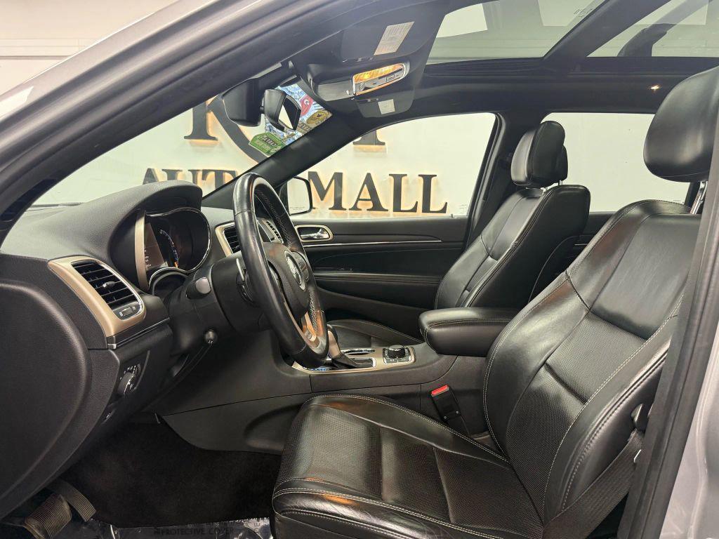 used 2016 Jeep Grand Cherokee car, priced at $11,495