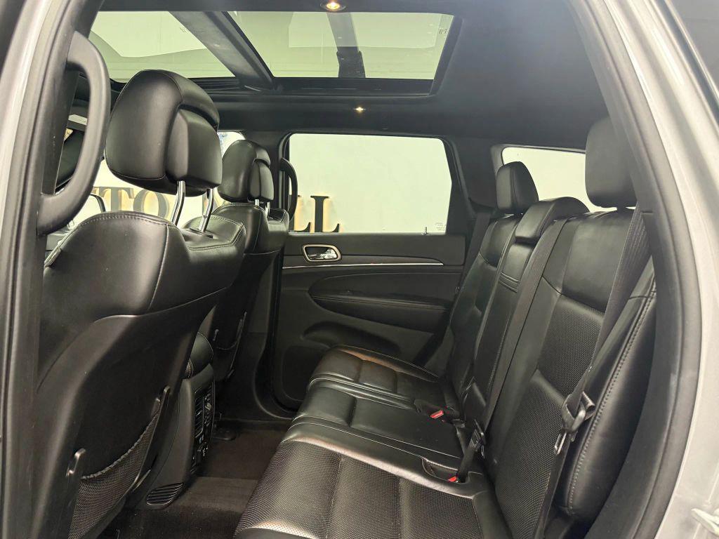 used 2016 Jeep Grand Cherokee car, priced at $11,495