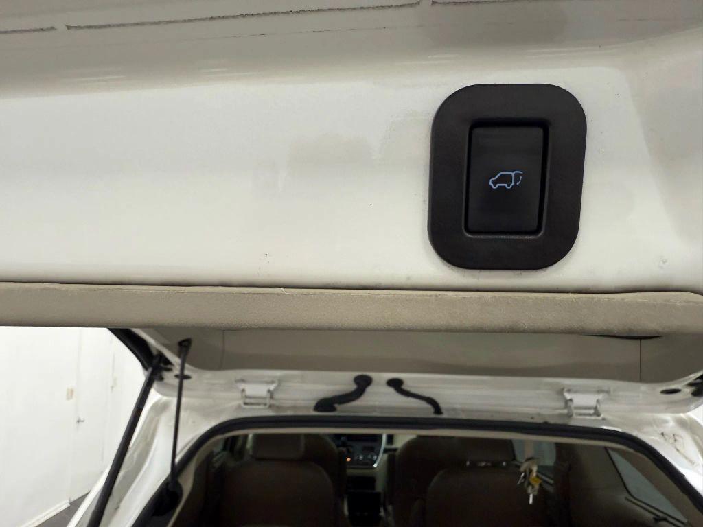 used 2016 Toyota Sienna car, priced at $13,995