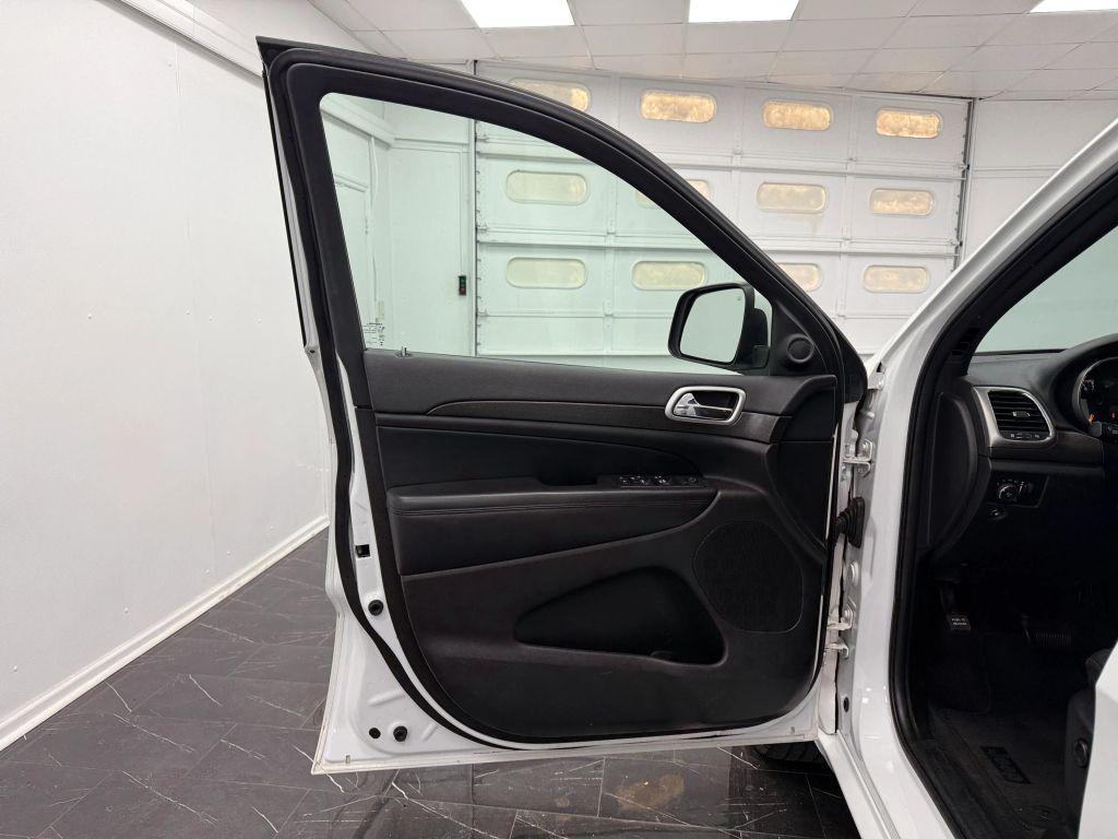 used 2017 Jeep Grand Cherokee car, priced at $12,495