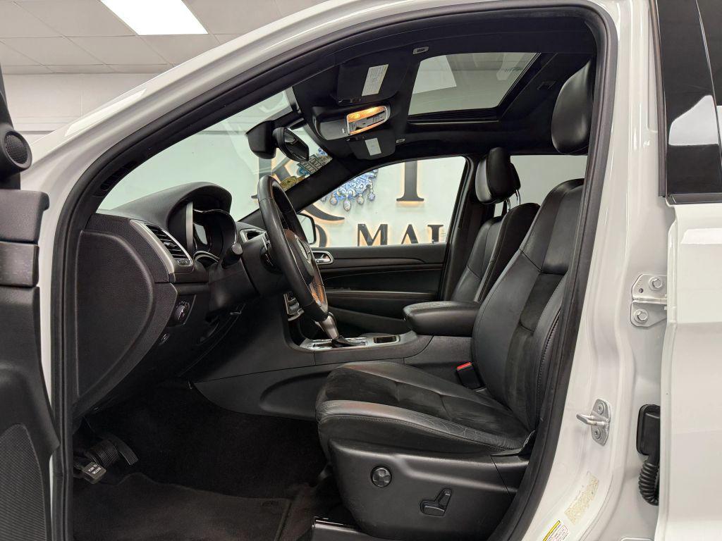 used 2017 Jeep Grand Cherokee car, priced at $12,495