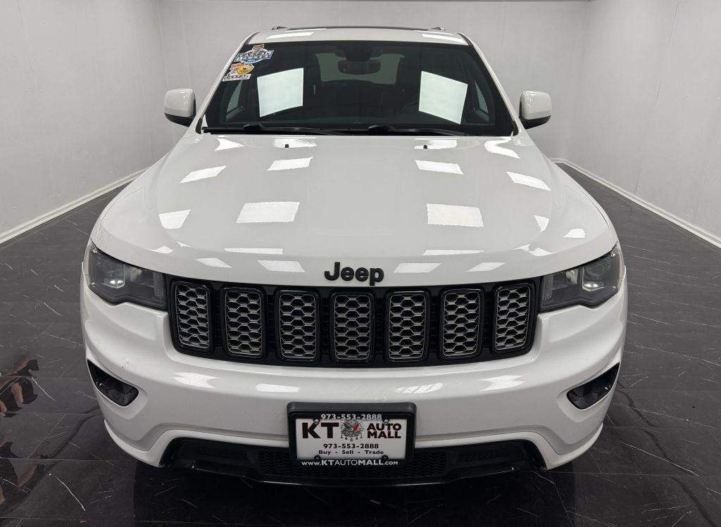 used 2017 Jeep Grand Cherokee car, priced at $12,495