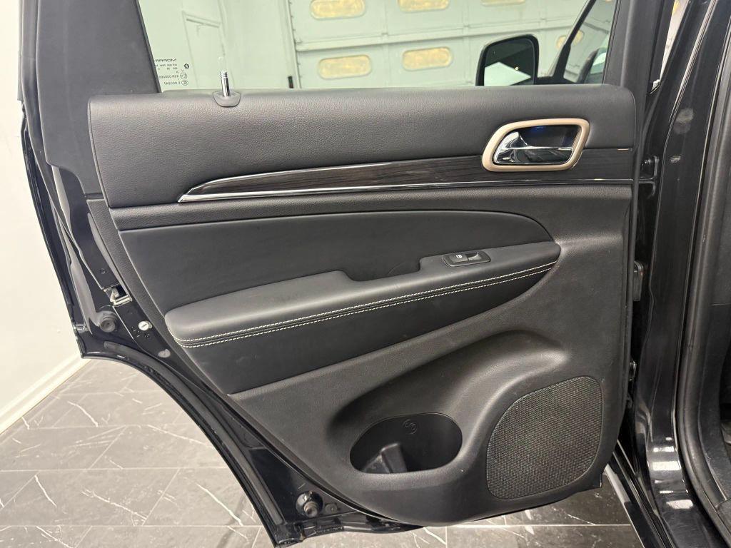 used 2016 Jeep Grand Cherokee car, priced at $12,495