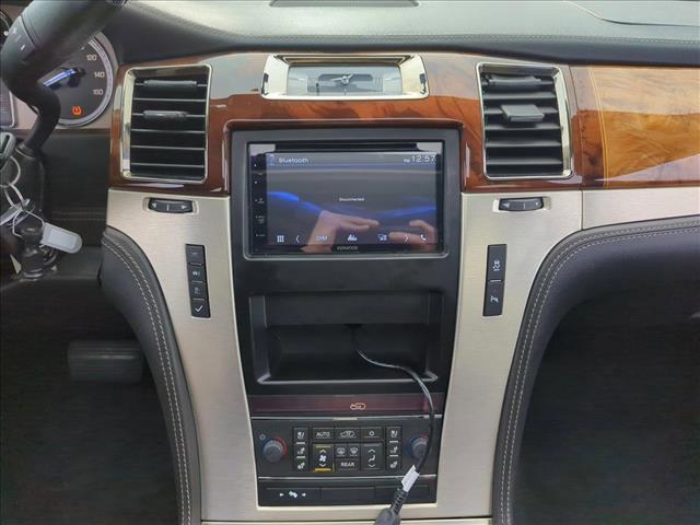 used 2014 Cadillac Escalade ESV car, priced at $21,987