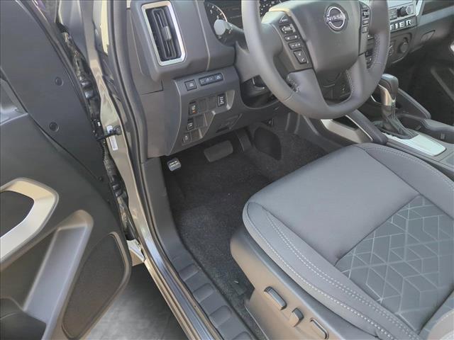 new 2025 Nissan Frontier car, priced at $39,925