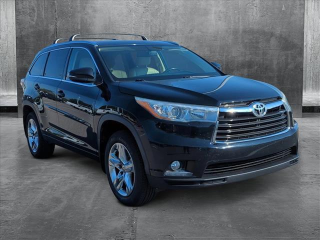 used 2015 Toyota Highlander car, priced at $18,995