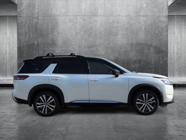 new 2025 Nissan Pathfinder car, priced at $48,274