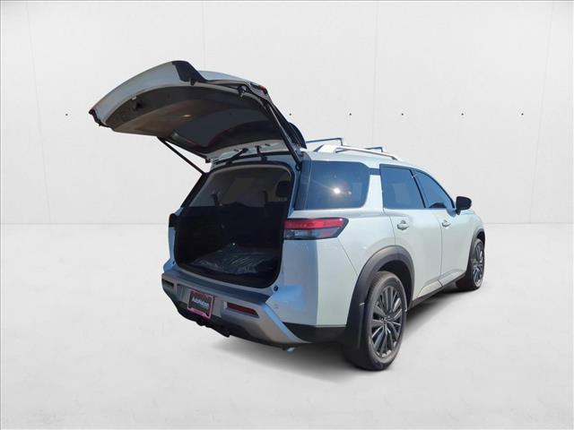 new 2025 Nissan Pathfinder car, priced at $44,469