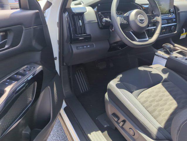 new 2025 Nissan Pathfinder car, priced at $40,158