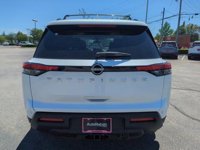 new 2025 Nissan Pathfinder car, priced at $40,158