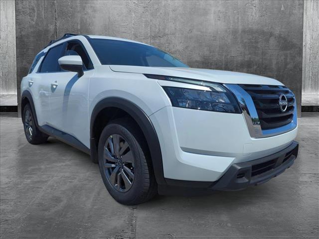 new 2025 Nissan Pathfinder car, priced at $40,158