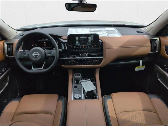 new 2025 Nissan Pathfinder car, priced at $48,901
