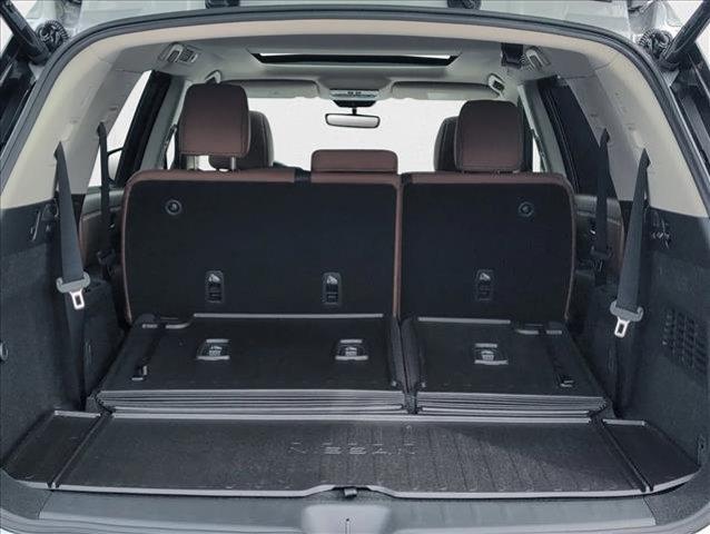 new 2025 Nissan Pathfinder car, priced at $48,901