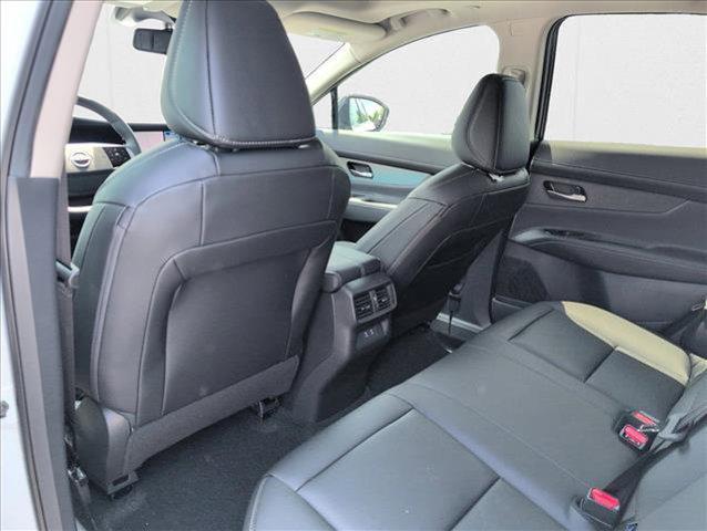 new 2025 Nissan Murano car, priced at $45,861