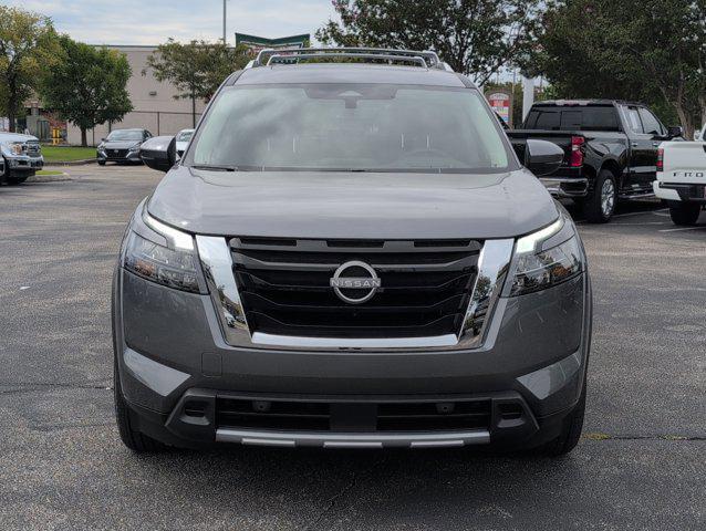 new 2025 Nissan Pathfinder car, priced at $48,901