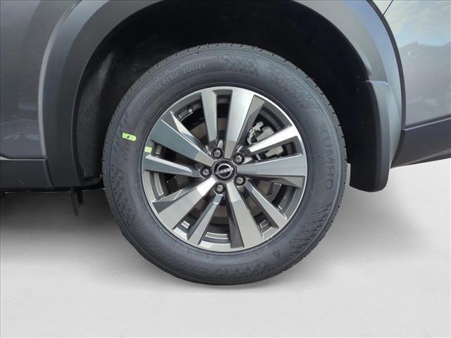 new 2025 Nissan Pathfinder car, priced at $41,494