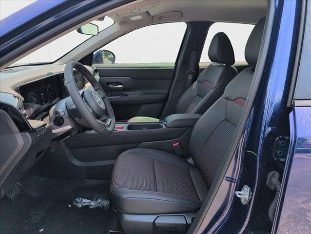 new 2025 Nissan Kicks car, priced at $25,560