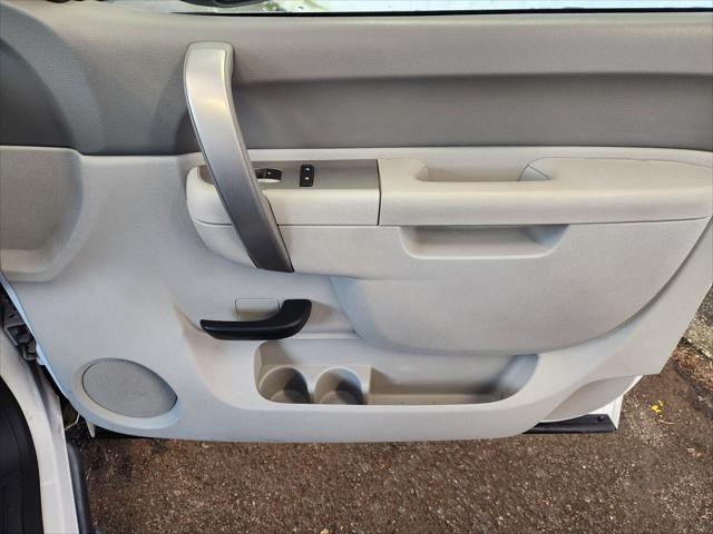 used 2013 Chevrolet Silverado 2500 car, priced at $24,239