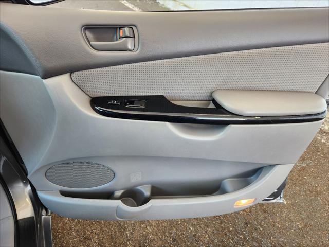 used 2005 Toyota Sienna car, priced at $15,785