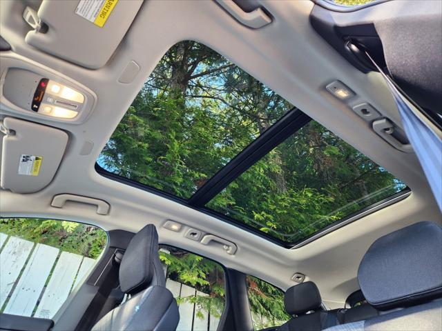used 2022 Volvo XC60 car, priced at $34,546