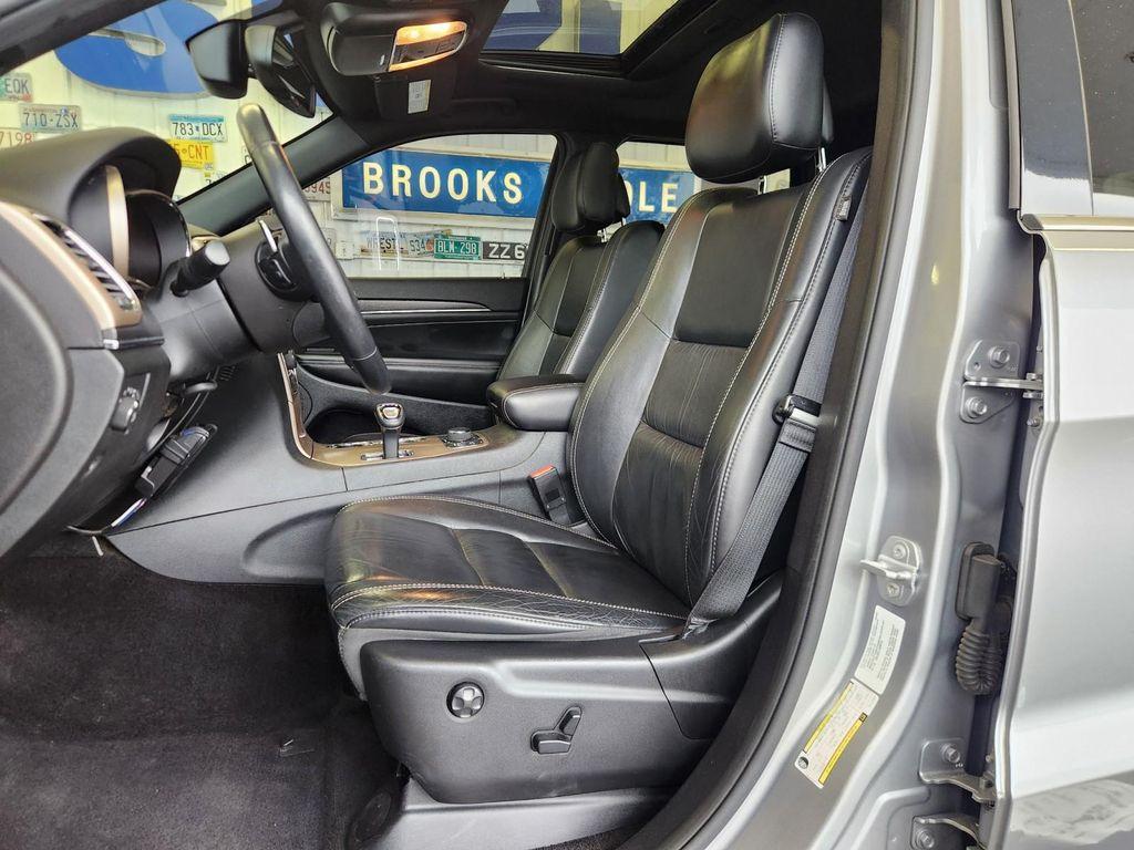 used 2015 Jeep Grand Cherokee car, priced at $13,967