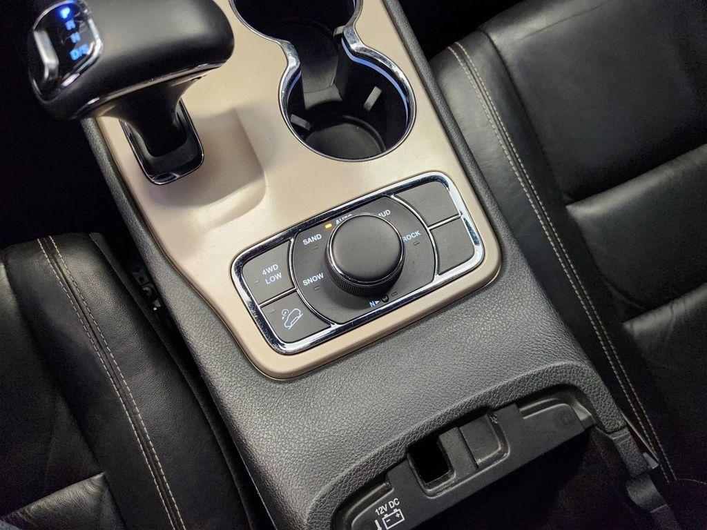 used 2015 Jeep Grand Cherokee car, priced at $13,967