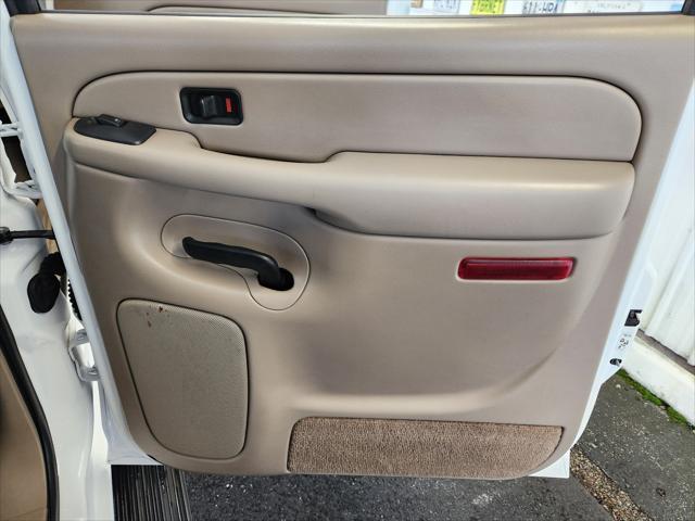 used 2005 GMC Sierra 1500 car, priced at $25,058