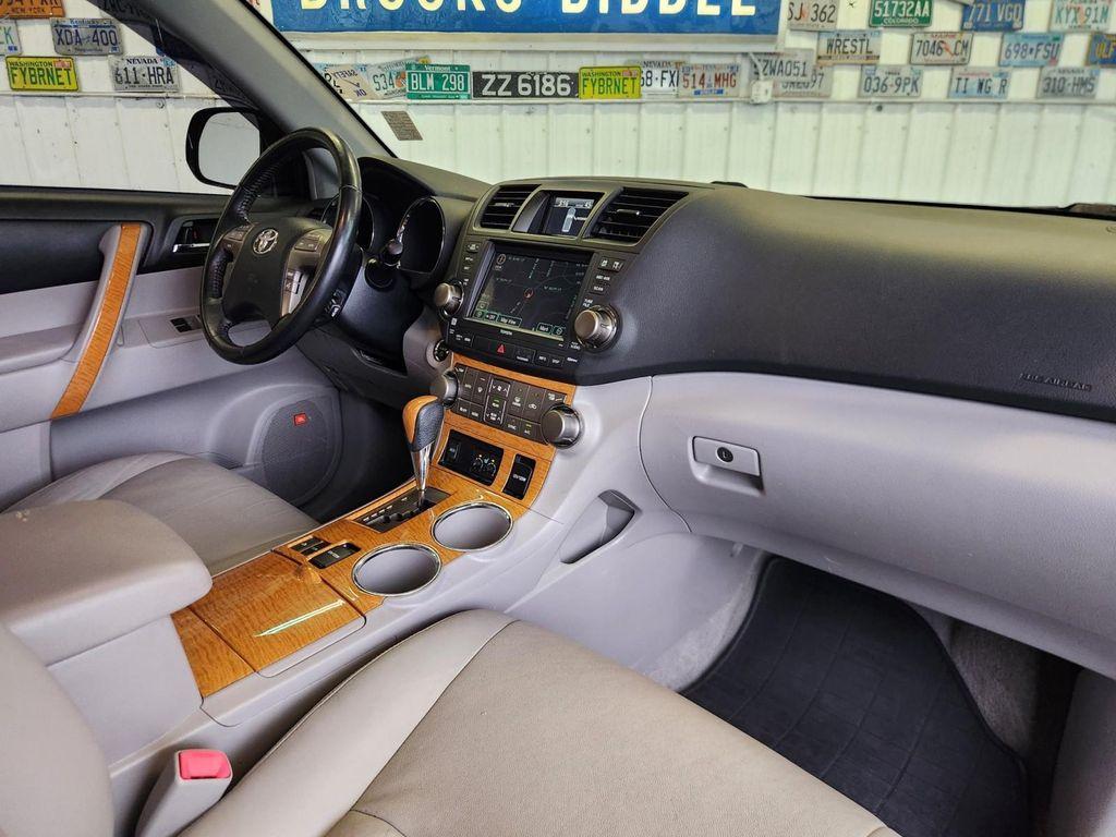 used 2008 Toyota Highlander Hybrid car, priced at $10,792
