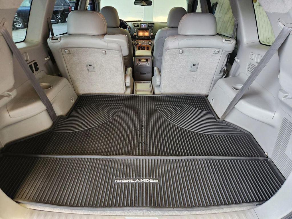 used 2008 Toyota Highlander Hybrid car, priced at $10,792